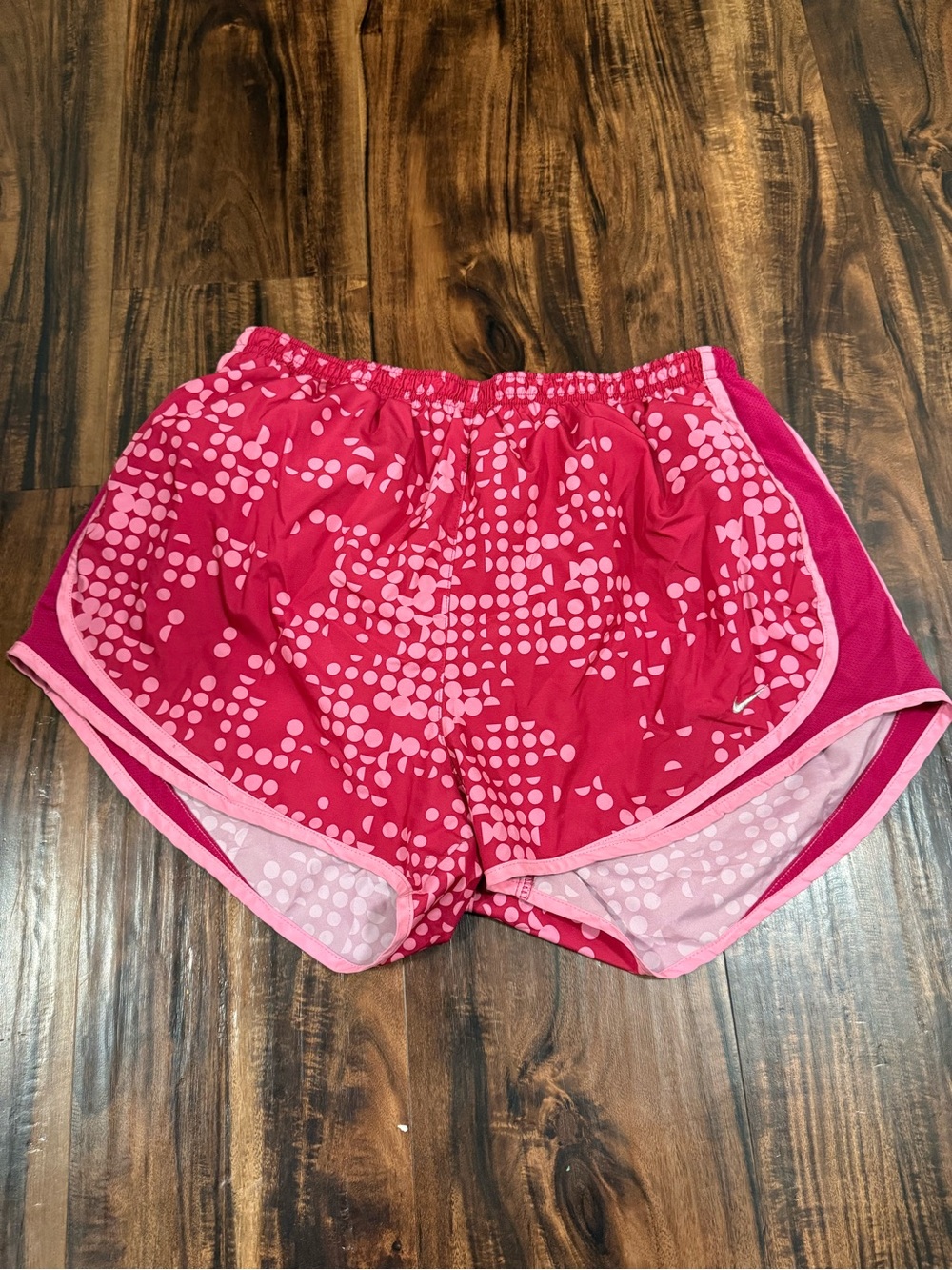 Nike Women’s Tempo Track Shorts - Pink Dot-Print - Size Large